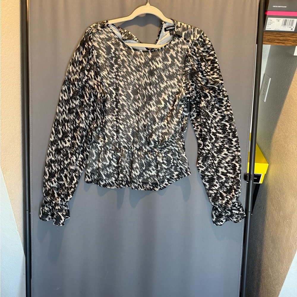 Express Black and White Patterned Blouse